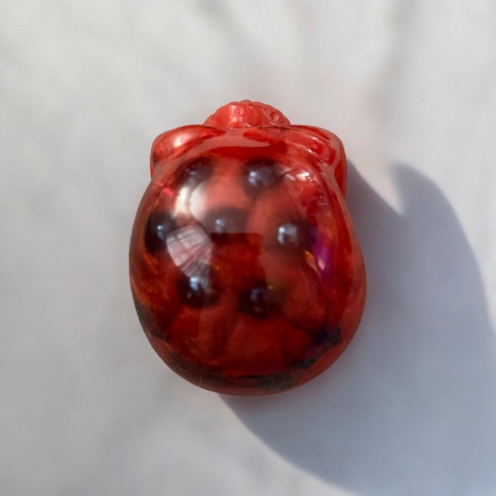 Resin Human Skull-Red and Black, Marbles for Brains - Picture 8 of 11
